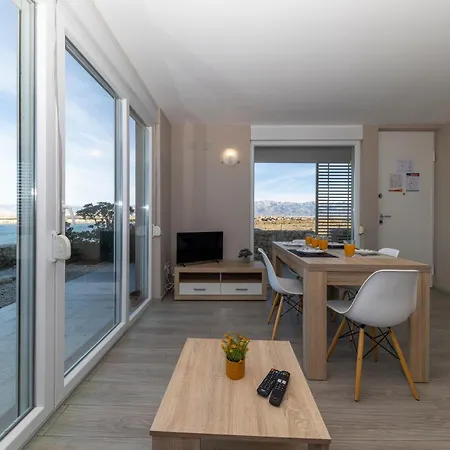 Modern Sea View With One Bedroom And Kitchen Apartman