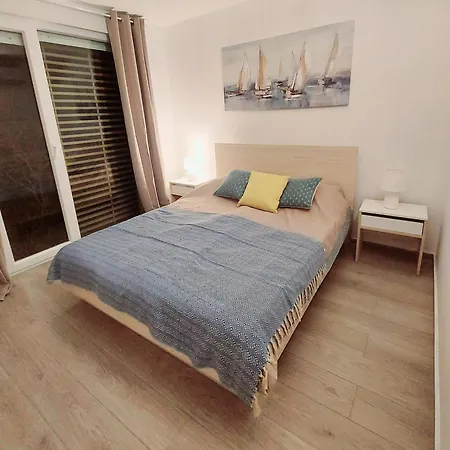 Modern Sea View With One Bedroom And Kitchen 波弗加纳